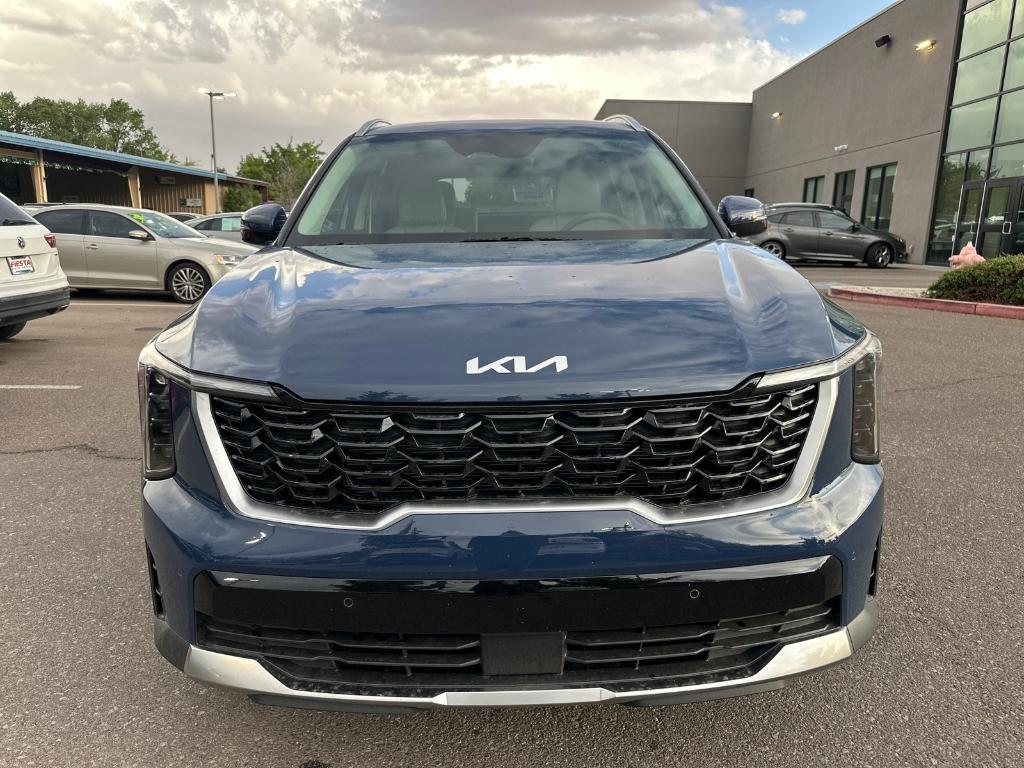 used 2025 Kia Sorento car, priced at $38,991