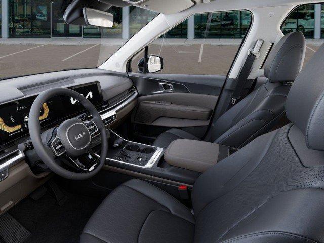 new 2025 Kia Carnival car, priced at $41,025