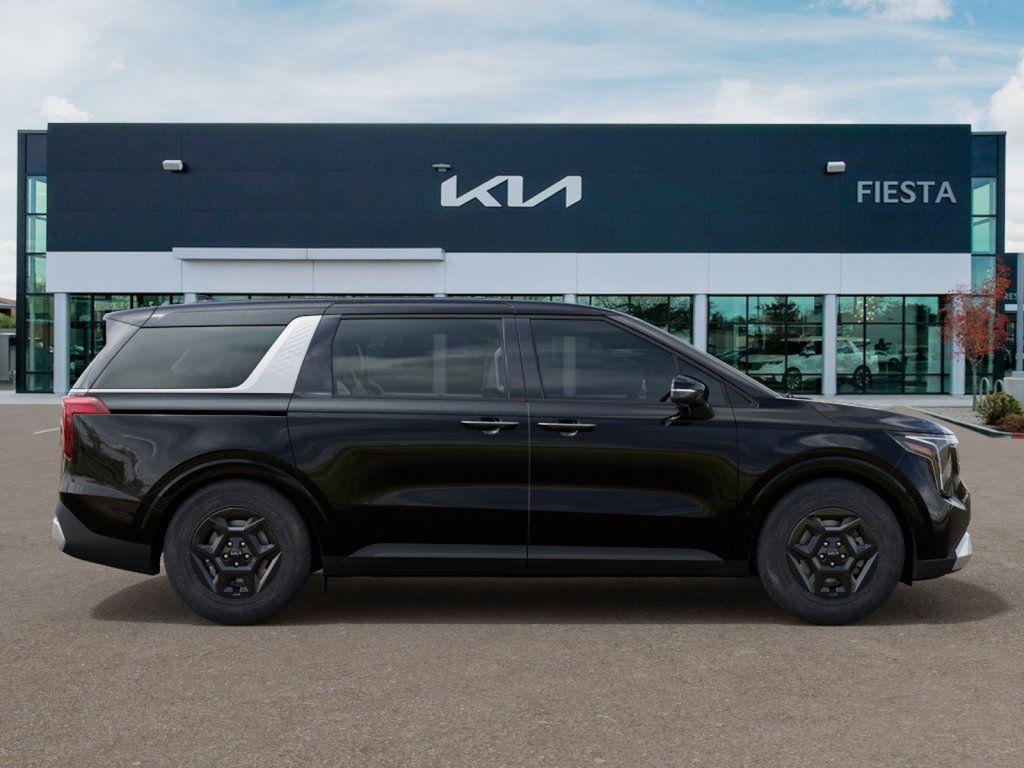 new 2025 Kia Carnival car, priced at $39,665