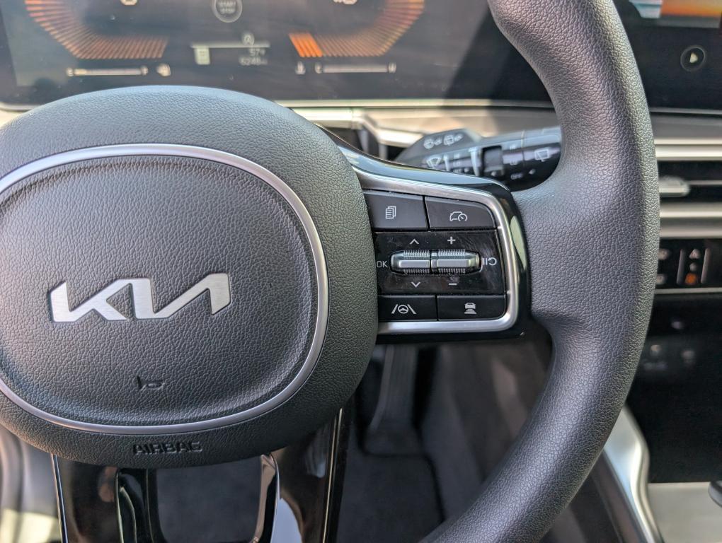 used 2024 Kia Sorento car, priced at $29,493