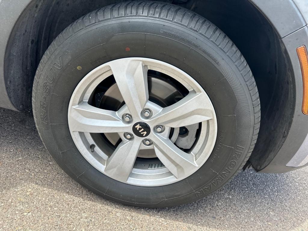 used 2021 Kia Sorento car, priced at $19,991