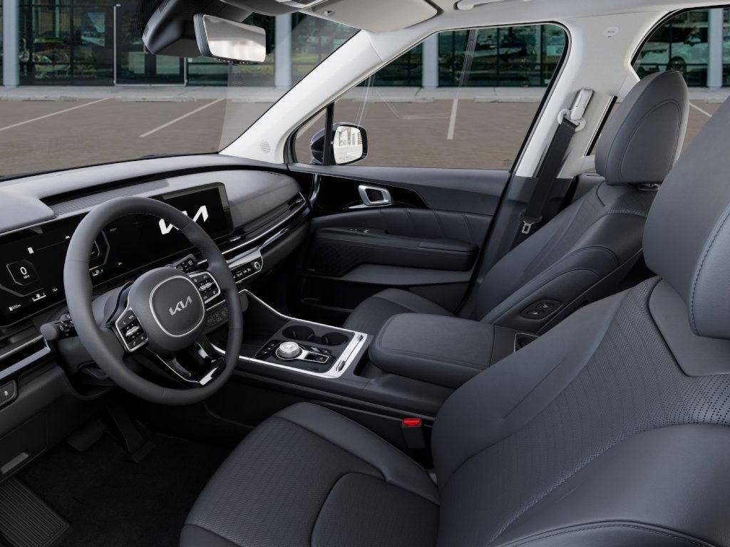new 2025 Kia Carnival Hybrid car