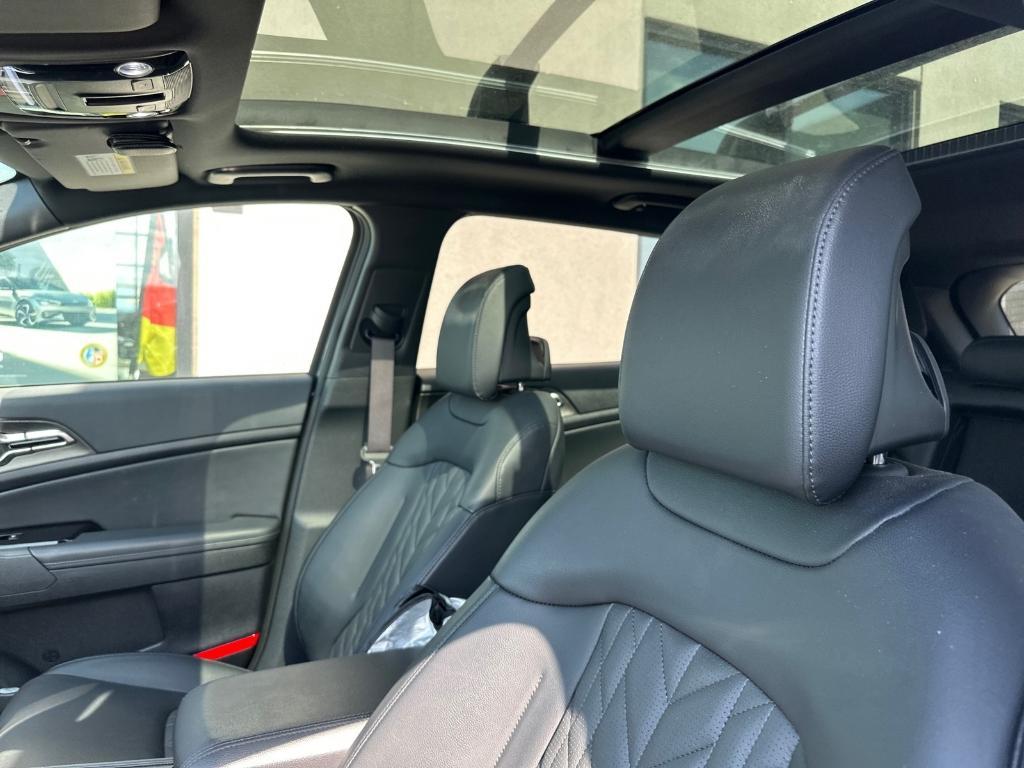 used 2025 Kia Sportage Plug-In Hybrid car, priced at $42,991