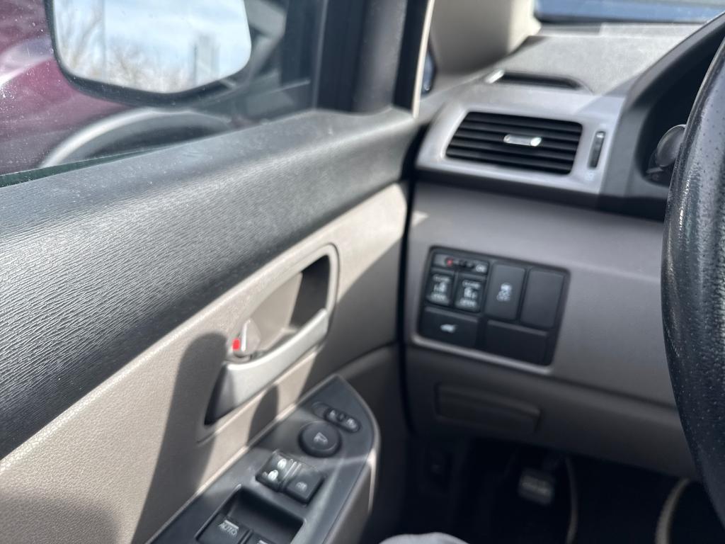 used 2013 Honda Odyssey car, priced at $11,593