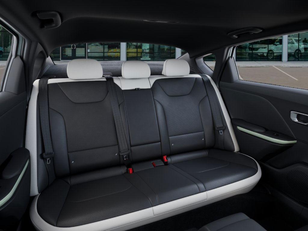 new 2025 Kia K4 car