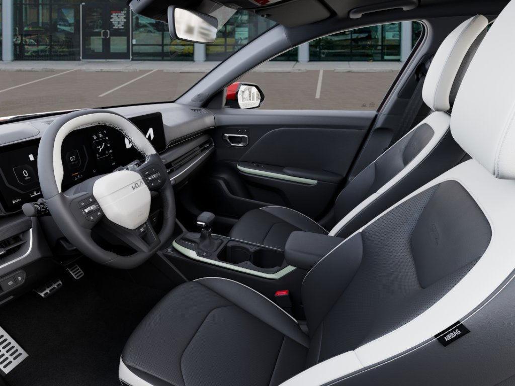 new 2025 Kia K4 car