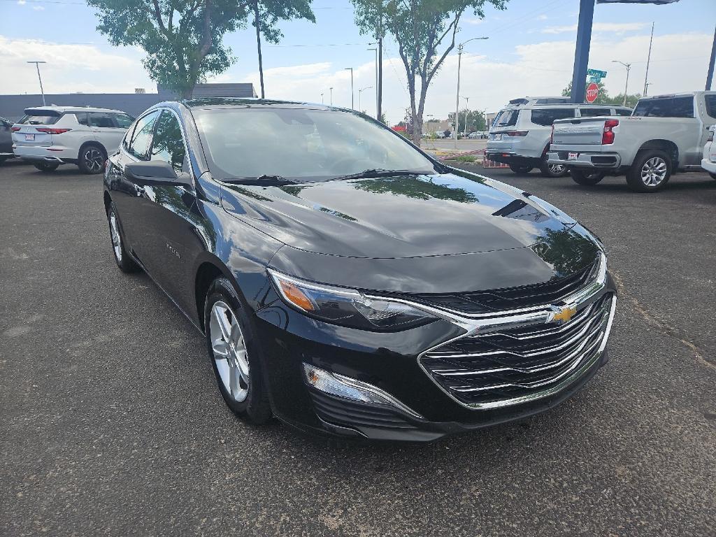 used 2023 Chevrolet Malibu car, priced at $18,992
