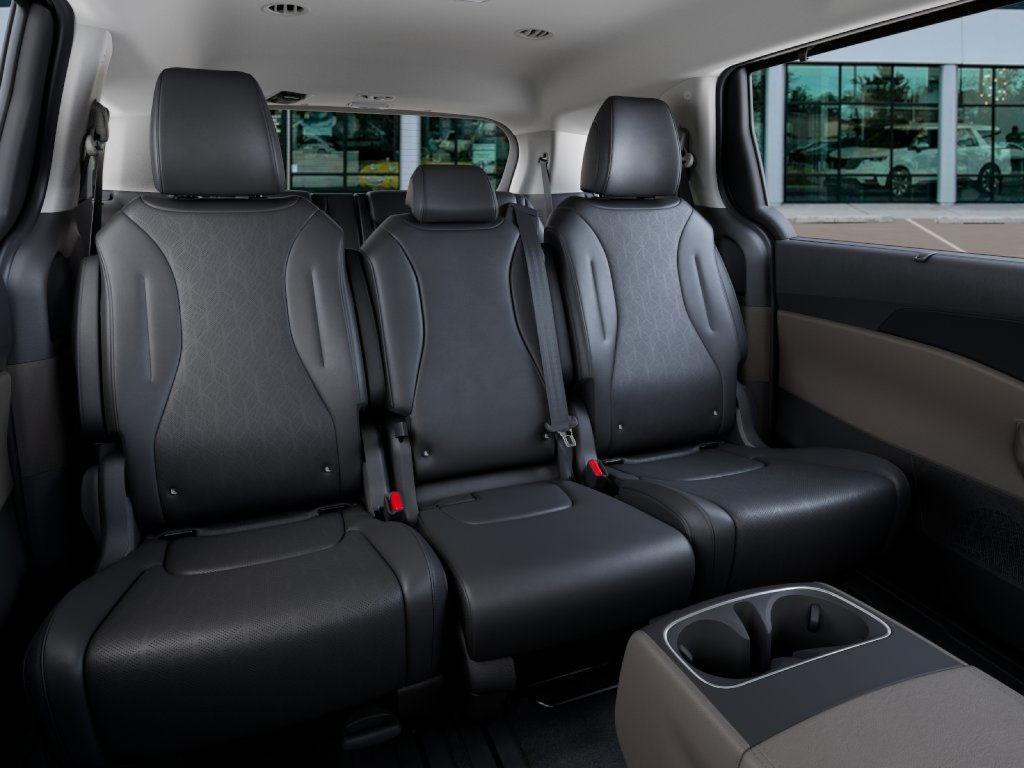 new 2026 Kia Carnival Hybrid car, priced at $44,900