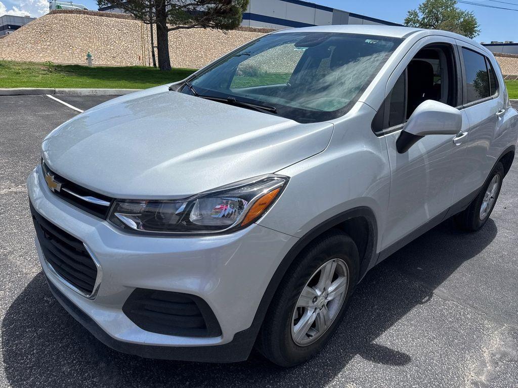 used 2022 Chevrolet Trax car, priced at $17,491