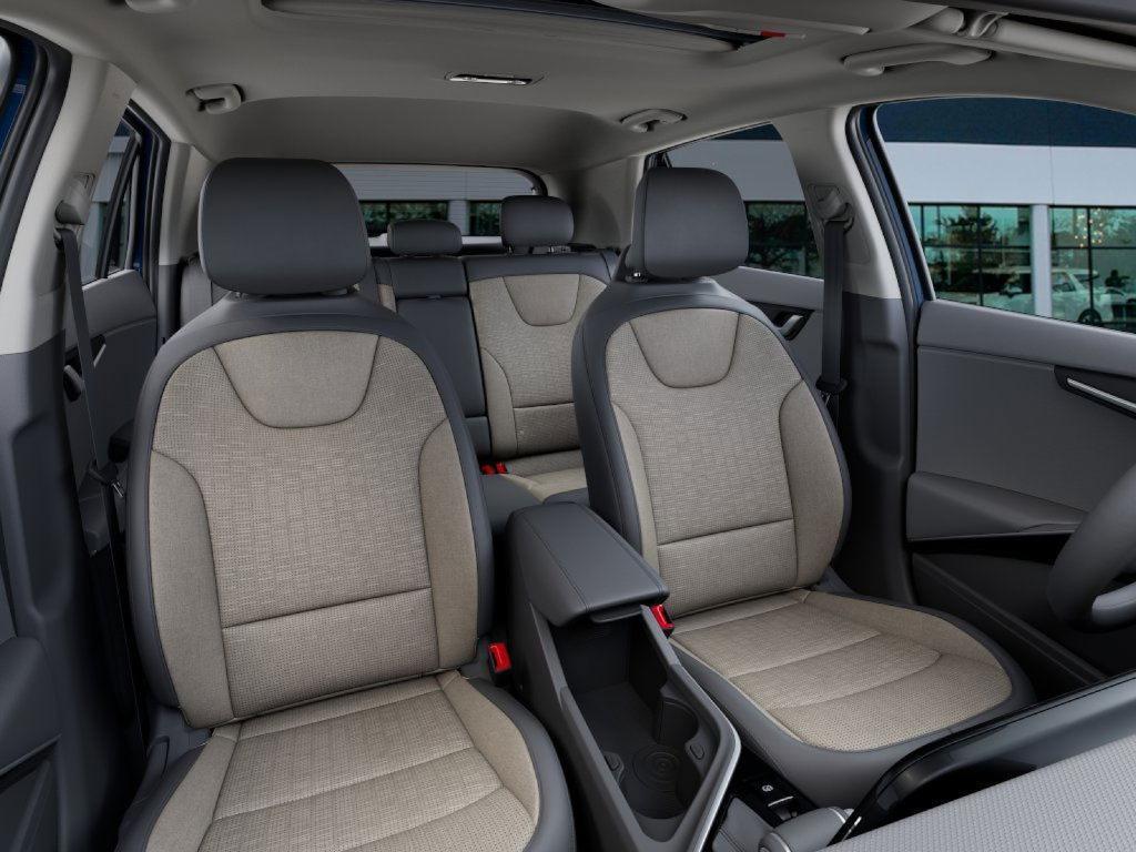 new 2025 Kia Niro car