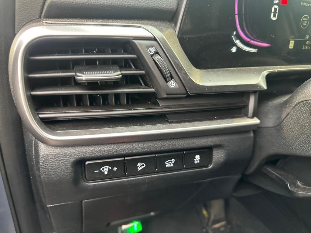 used 2025 Kia Telluride car, priced at $41,995