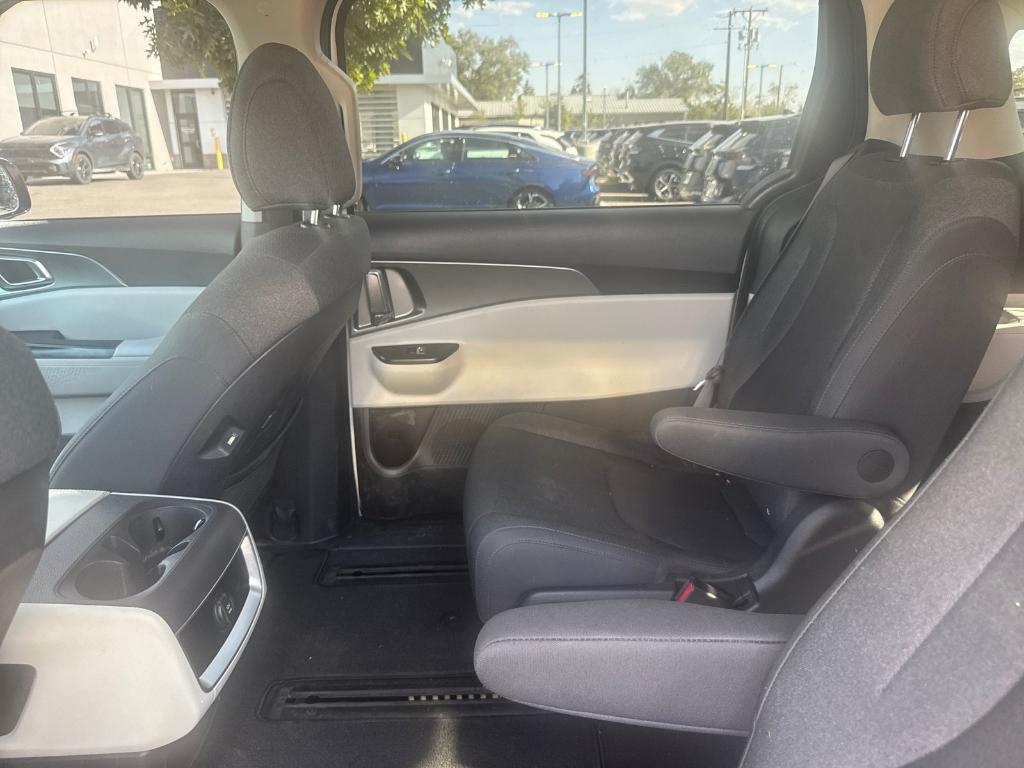 used 2022 Kia Carnival car, priced at $29,891