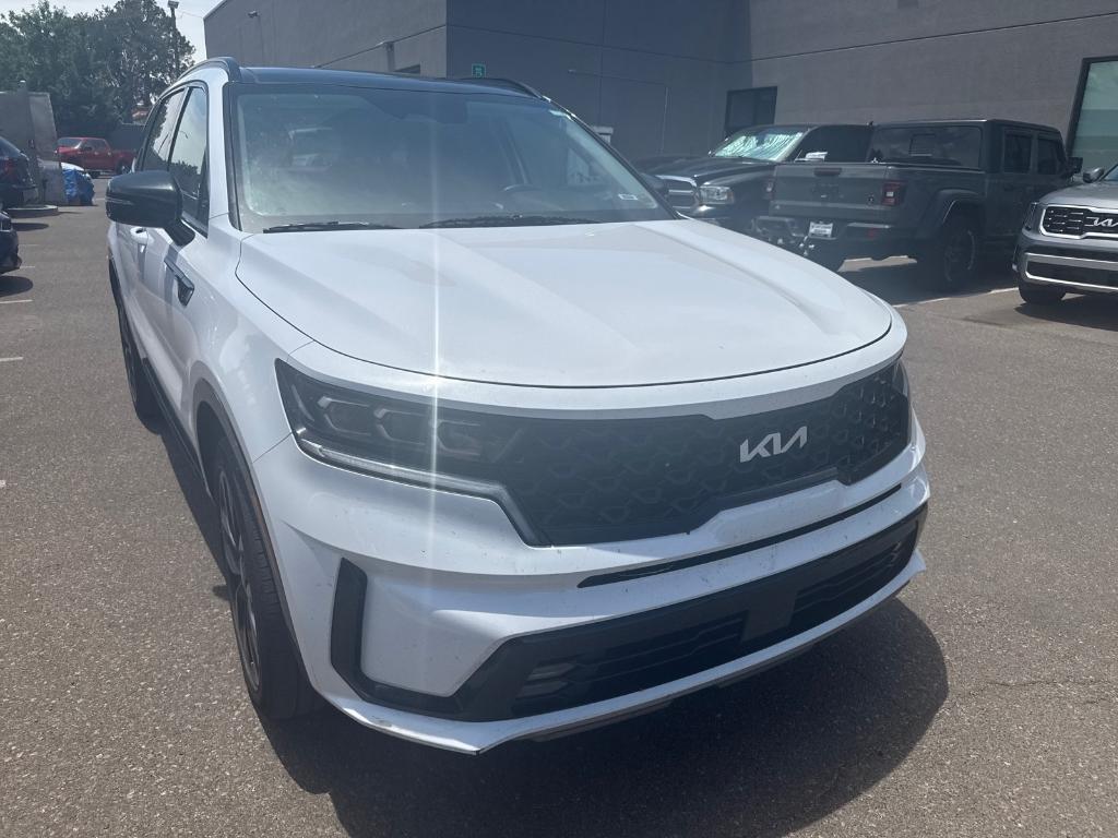 used 2022 Kia Sorento car, priced at $32,491