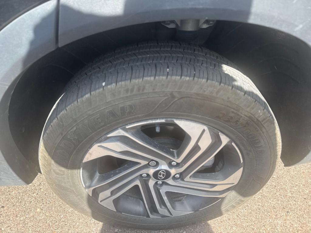 used 2022 Hyundai Santa Fe car, priced at $21,991