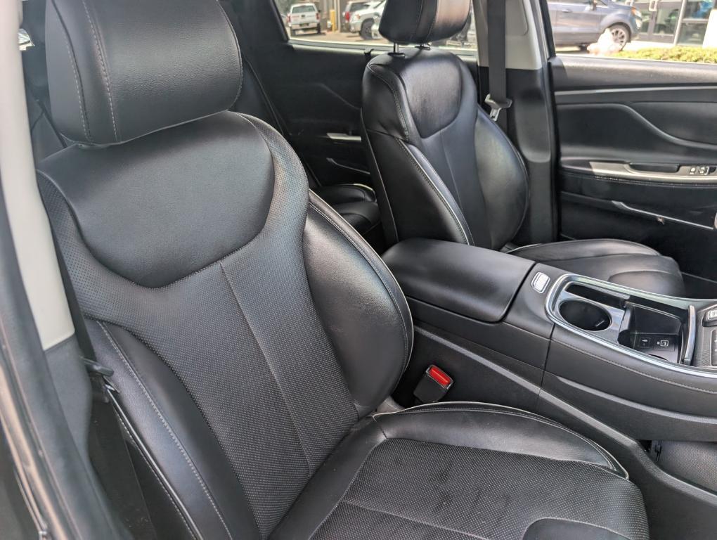 used 2022 Hyundai Santa Fe car, priced at $20,294
