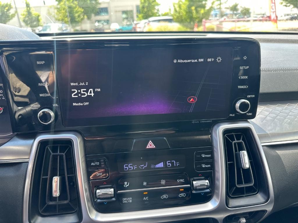 used 2023 Kia Sorento Hybrid car, priced at $29,992