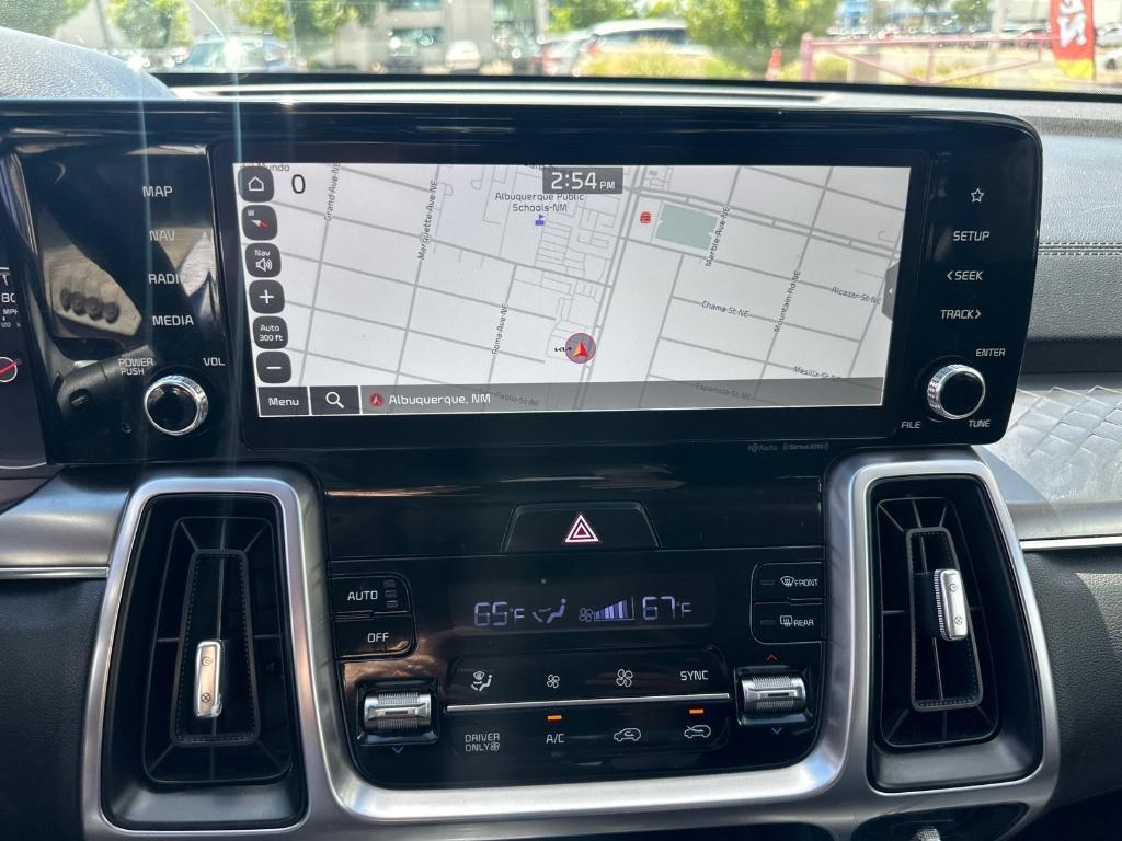 used 2023 Kia Sorento Hybrid car, priced at $29,992