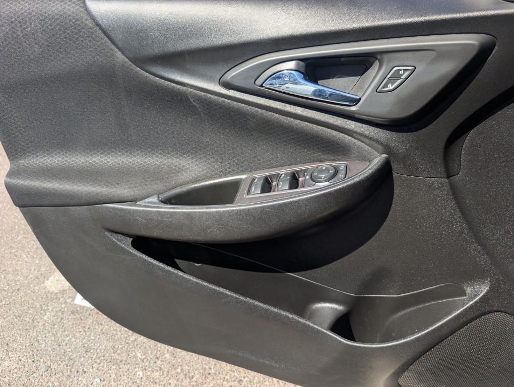used 2022 Chevrolet Malibu car, priced at $18,594