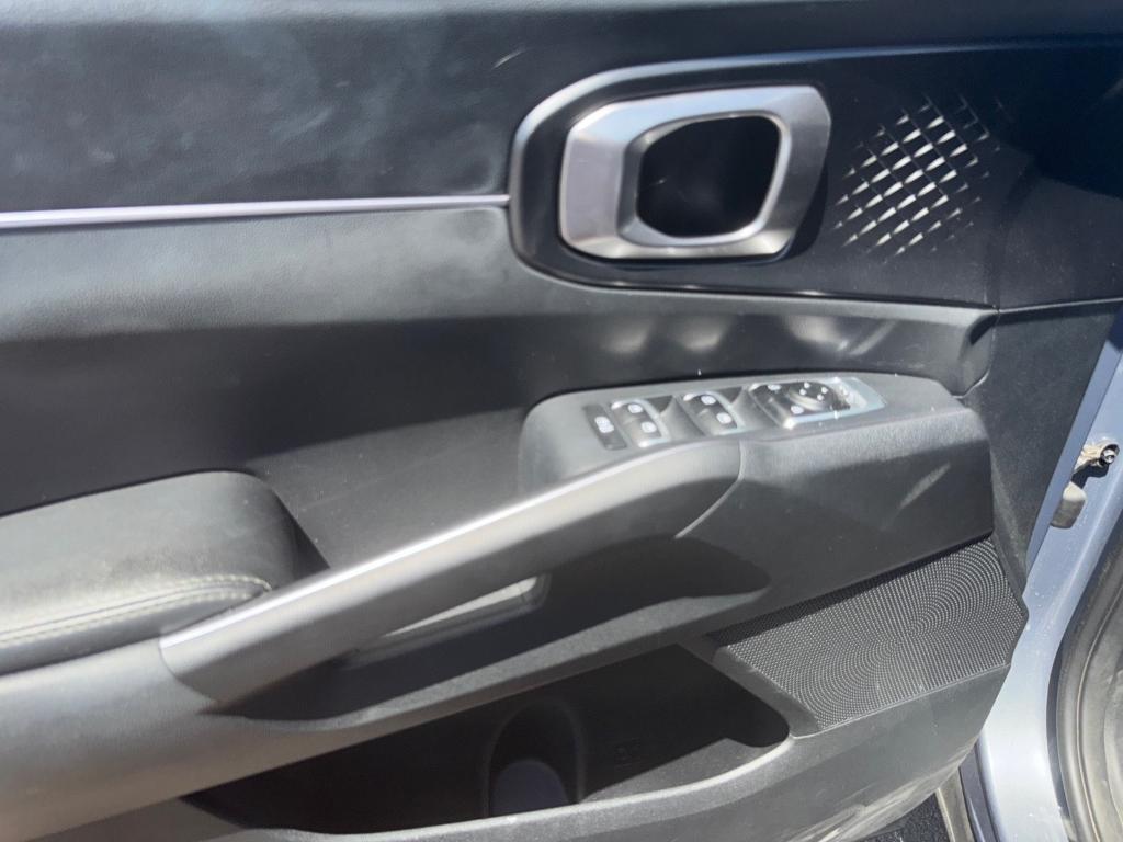 used 2024 Kia Sorento car, priced at $29,451