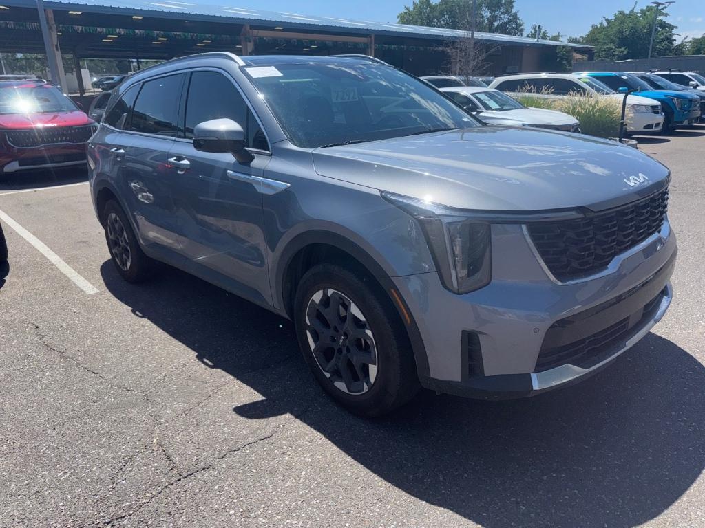 used 2024 Kia Sorento car, priced at $29,451