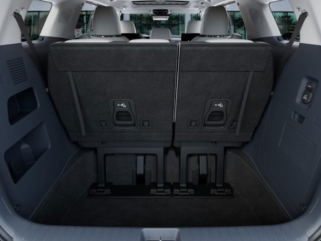 new 2025 Kia Carnival Hybrid car