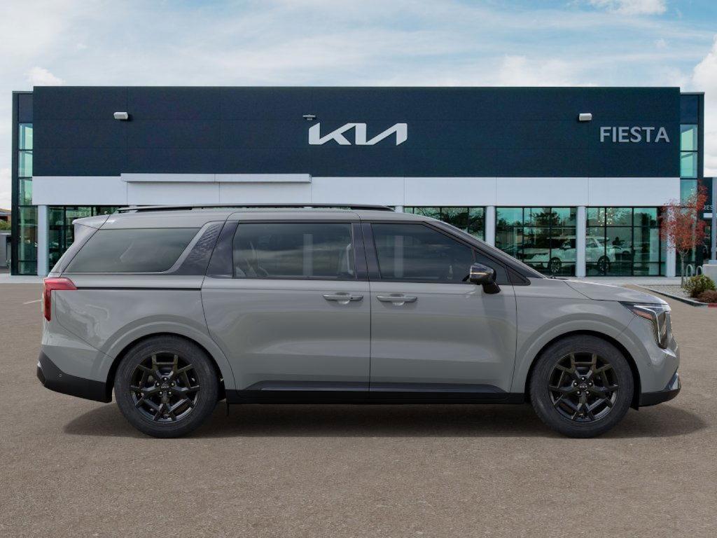 new 2025 Kia Carnival Hybrid car