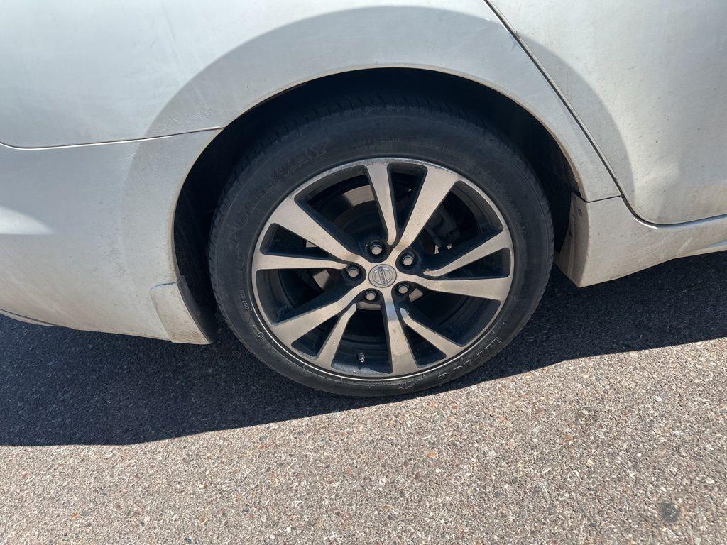 used 2018 Nissan Maxima car, priced at $15,990