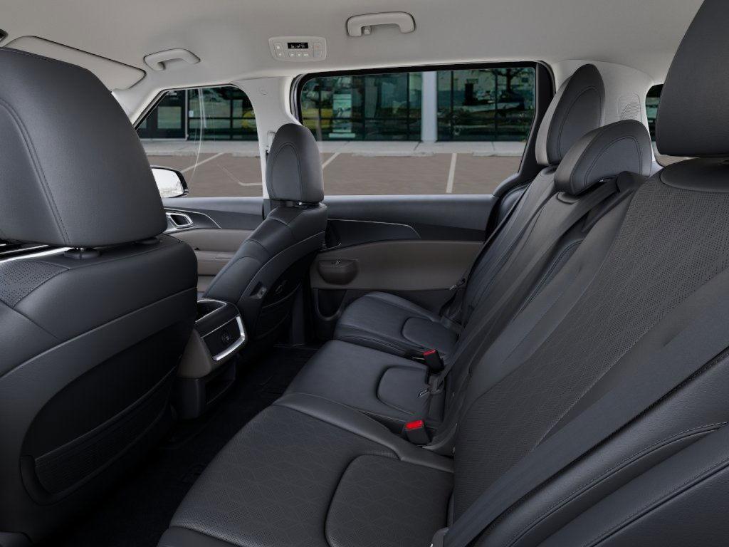 new 2025 Kia Carnival car