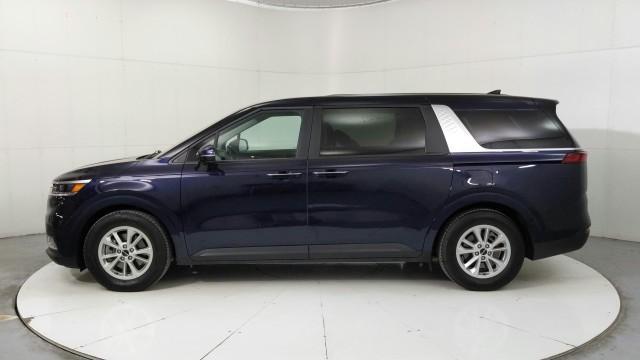 used 2024 Kia Carnival car, priced at $32,495