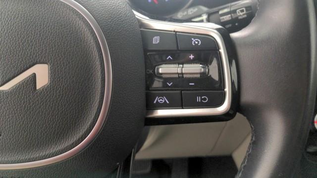 used 2024 Kia Carnival car, priced at $32,495