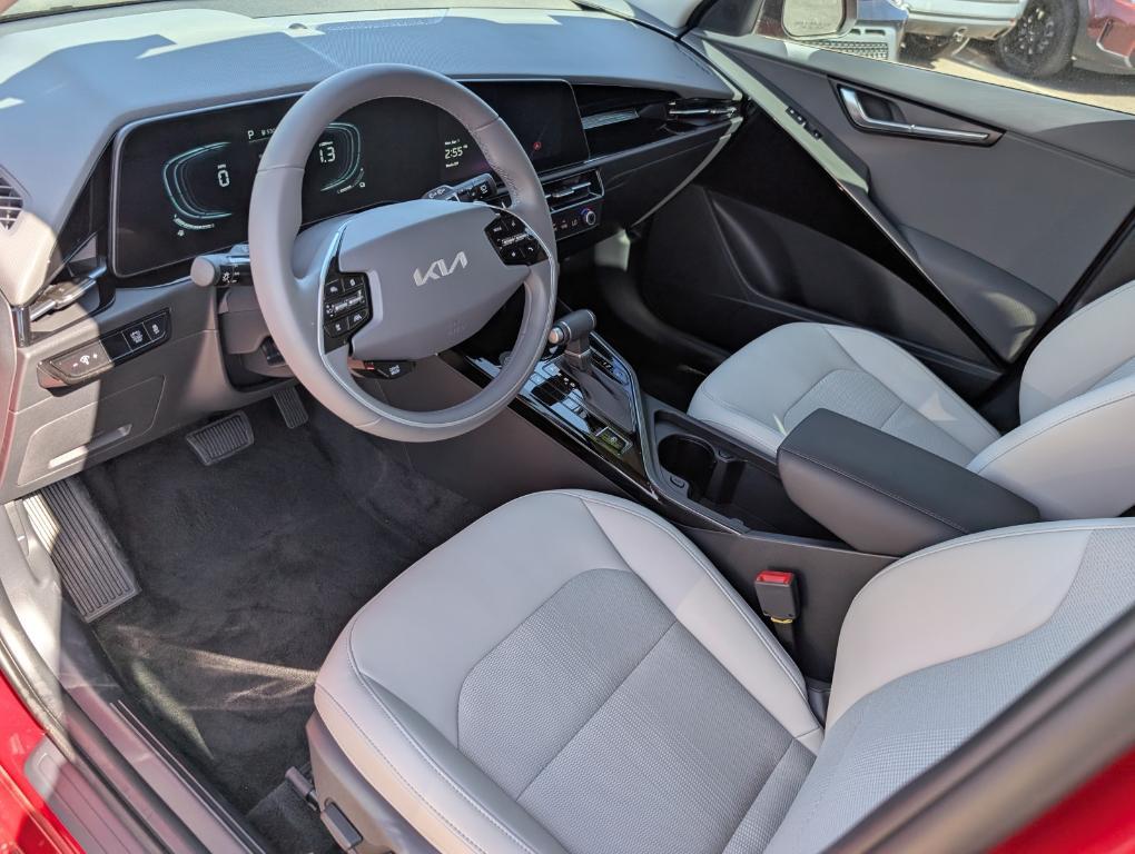 used 2025 Kia Niro car, priced at $29,995