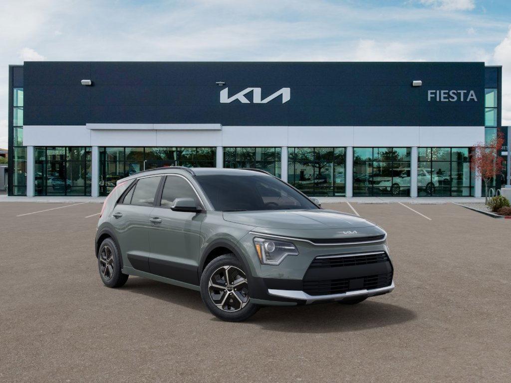 new 2025 Kia Niro car