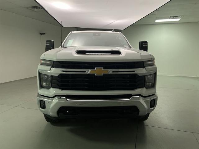 new 2025 Chevrolet Silverado 2500 car, priced at $62,100