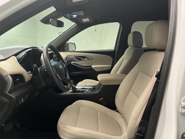 used 2022 Chevrolet Traverse car, priced at $22,892