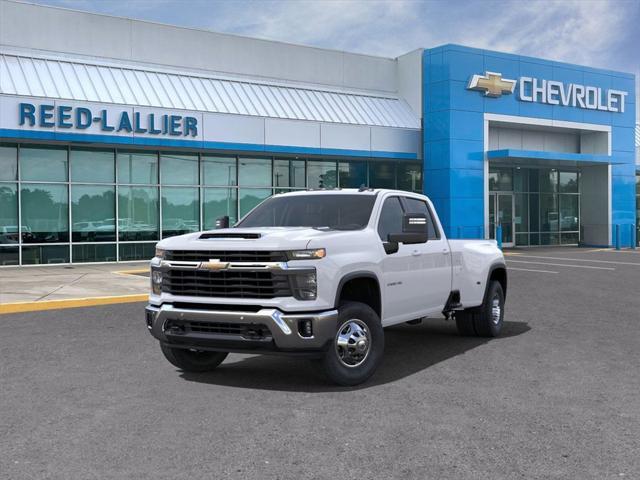 new 2025 Chevrolet Silverado 3500 car, priced at $73,575