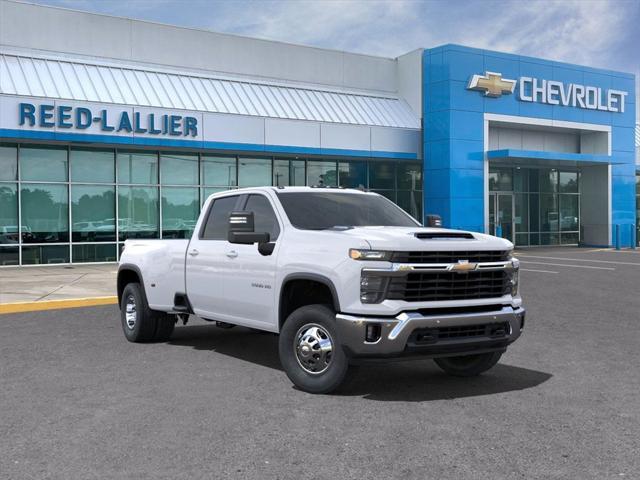 new 2025 Chevrolet Silverado 3500 car, priced at $74,575