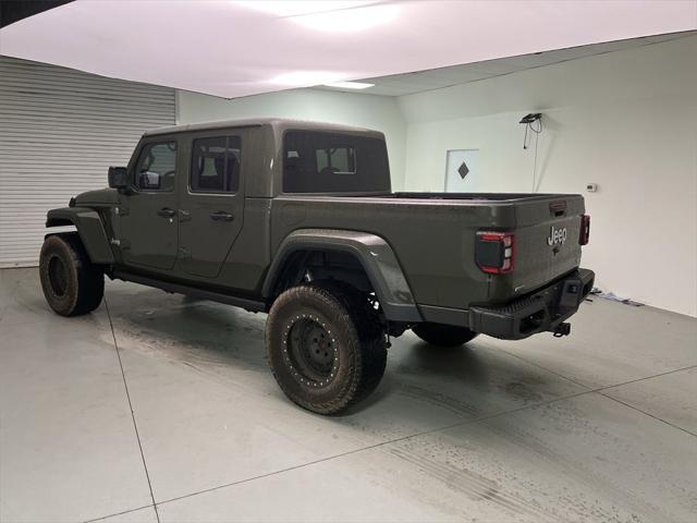 used 2023 Jeep Gladiator car, priced at $38,592