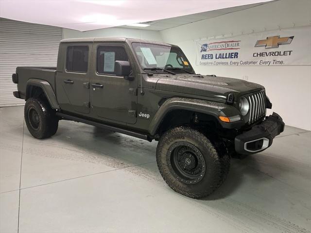 used 2023 Jeep Gladiator car, priced at $38,592