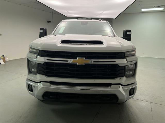 new 2025 Chevrolet Silverado 3500 car, priced at $64,585