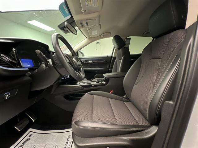 used 2022 Buick Envision car, priced at $23,592