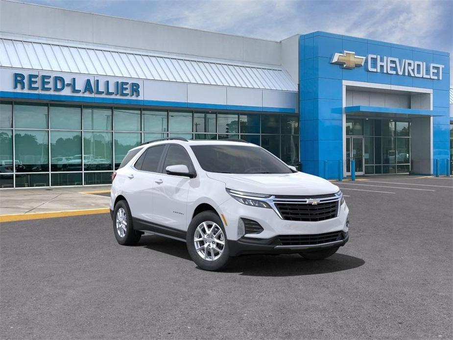 new 2024 Chevrolet Equinox car, priced at $30,235