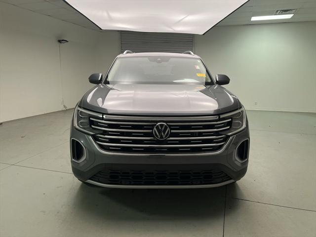 used 2024 Volkswagen Atlas car, priced at $41,842