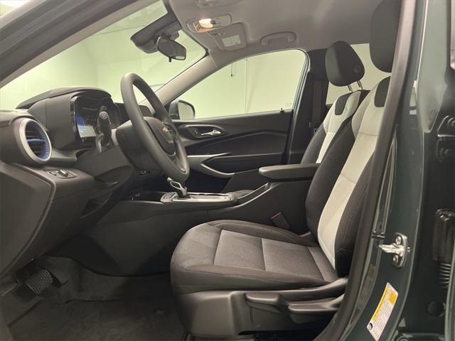 used 2025 Chevrolet Trax car, priced at $22,892