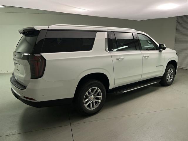 new 2025 Chevrolet Suburban car, priced at $62,945