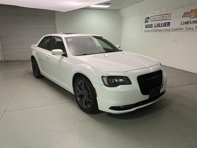 used 2022 Chrysler 300 car, priced at $25,795