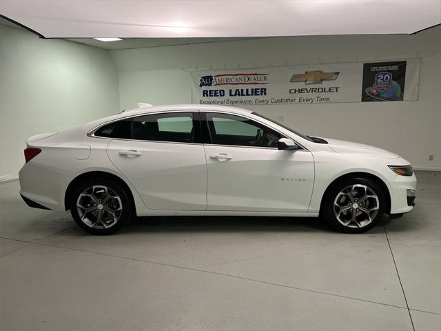 new 2024 Chevrolet Malibu car, priced at $25,055