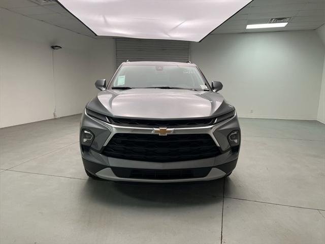 new 2025 Chevrolet Blazer car, priced at $38,250