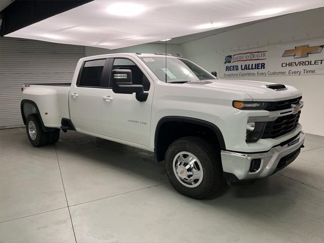 new 2025 Chevrolet Silverado 3500 car, priced at $64,335