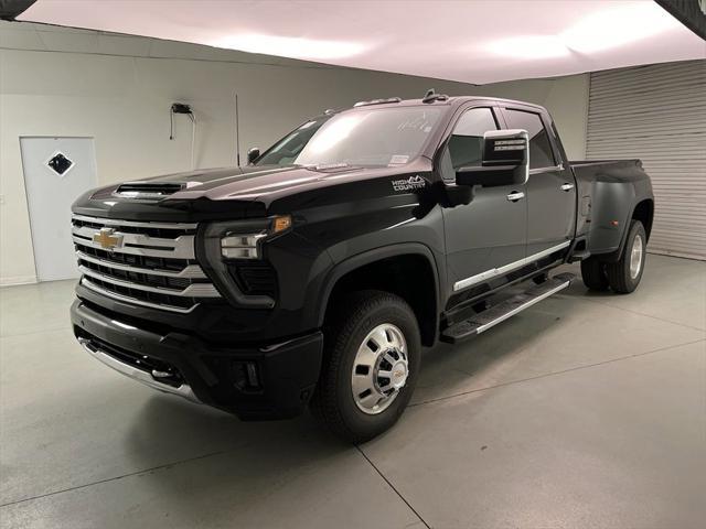 new 2025 Chevrolet Silverado 3500 car, priced at $89,115