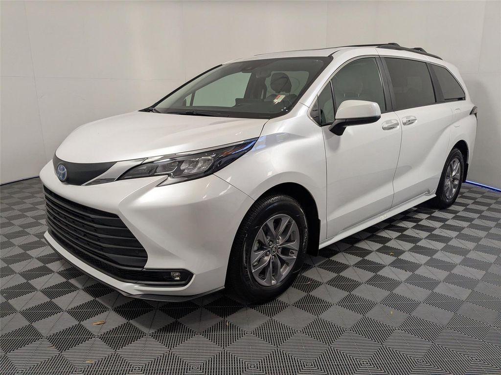 used 2025 Toyota Sienna car, priced at $45,300